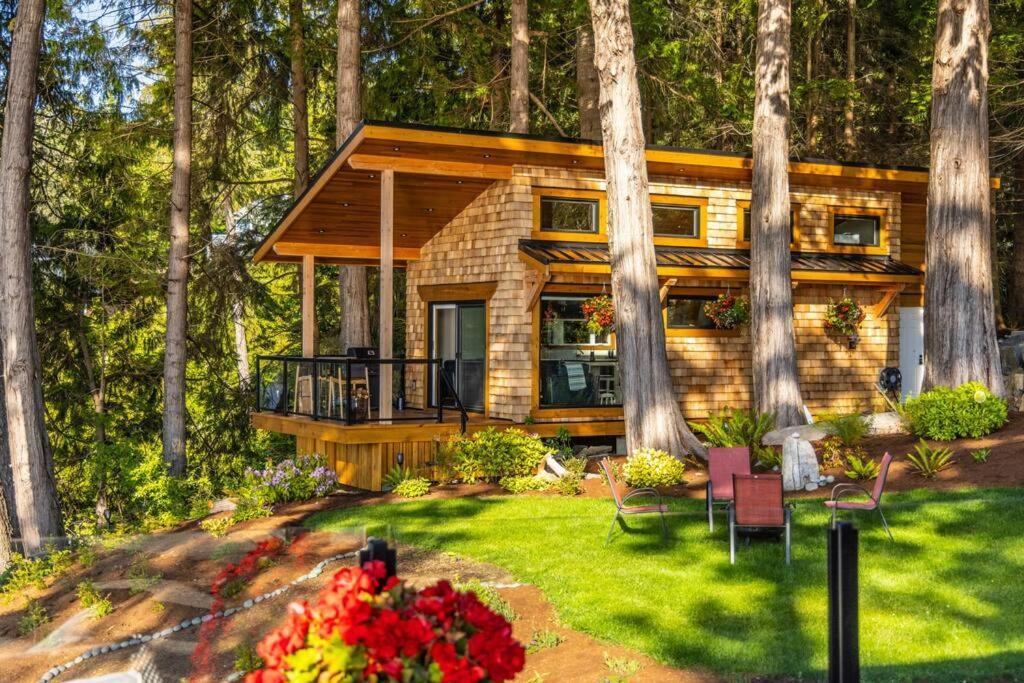 Kingfisher Manor Villa Sooke Exterior photo